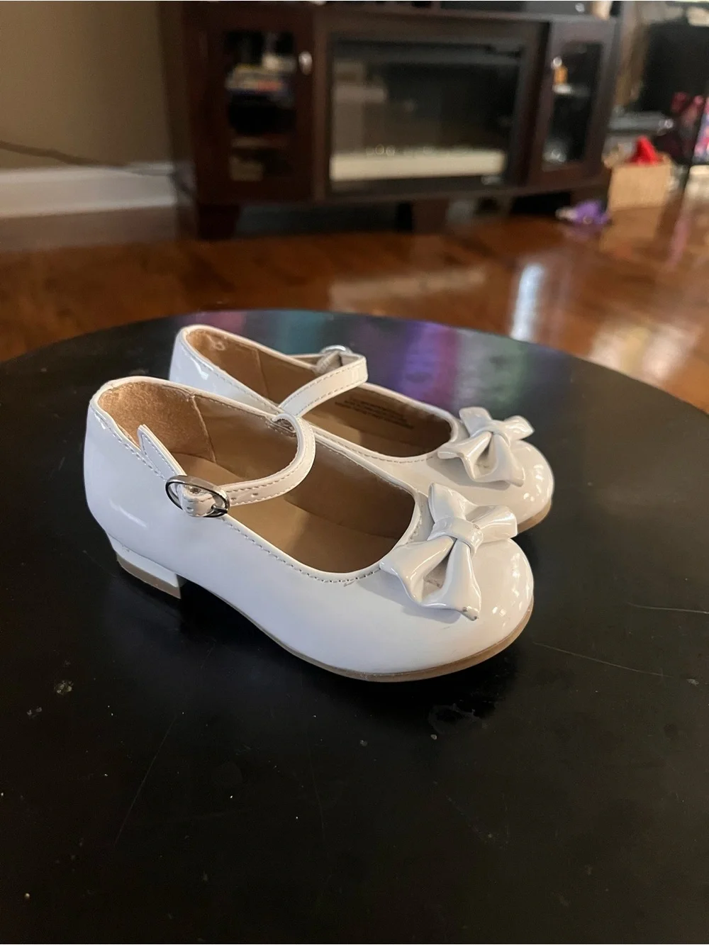 The Children's Place White Patent Mary Jane Shoes with Bow